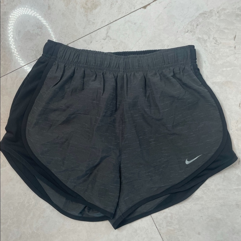 Nike black Tempo shorts size small